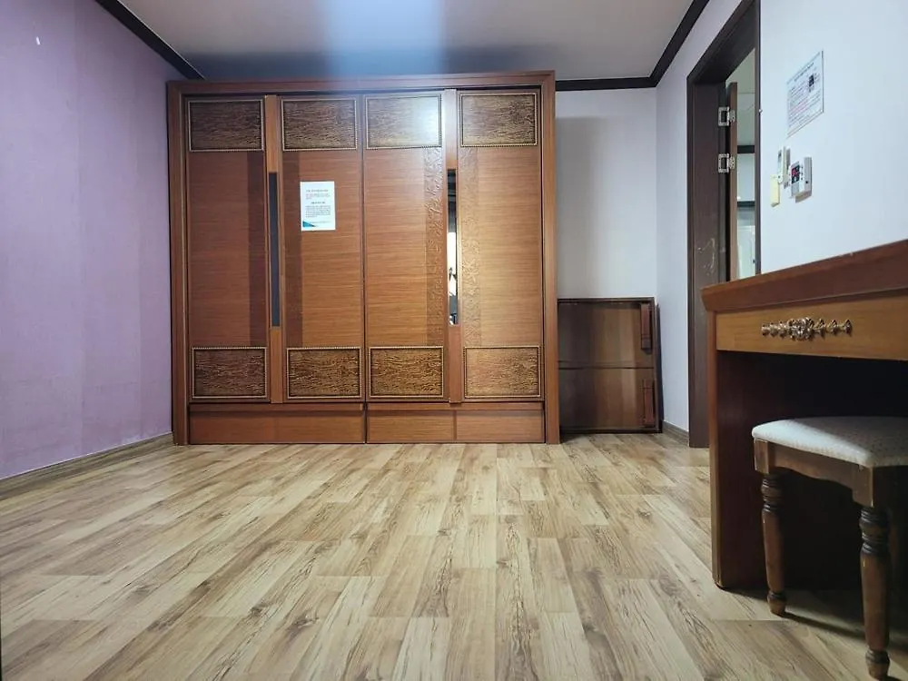 Guest house Good Morning Pension At Seonjaedo Beach Incheon