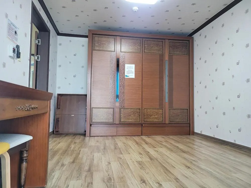 Guest house Good Morning Pension At Seonjaedo Beach Incheon