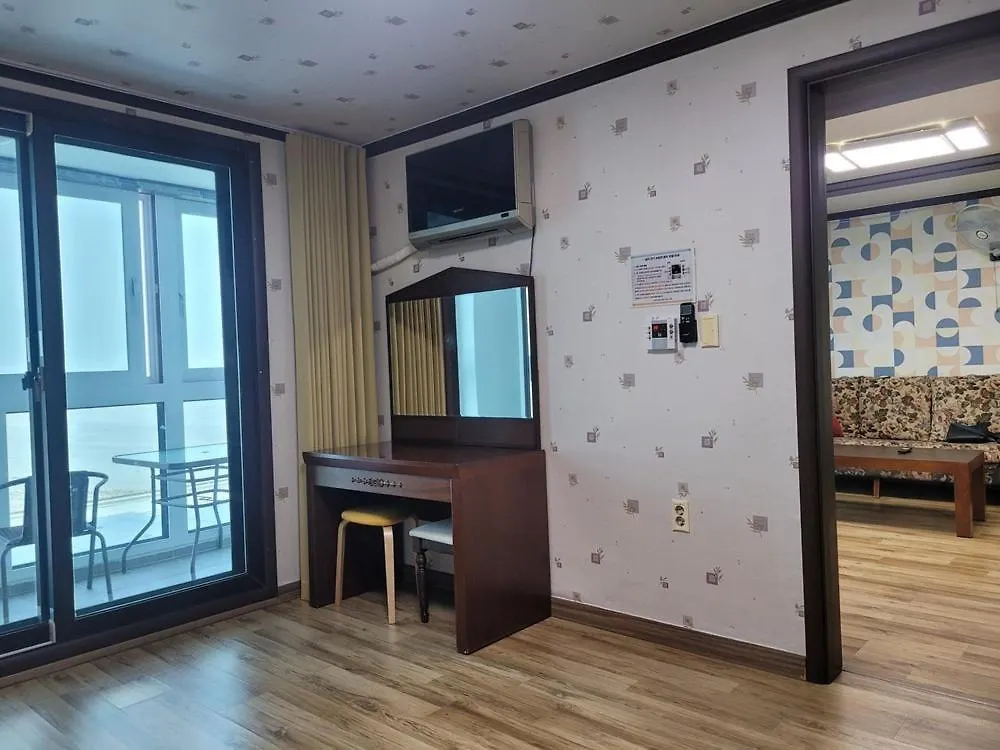 Good Morning Pension At Seonjaedo Beach Incheon South Korea