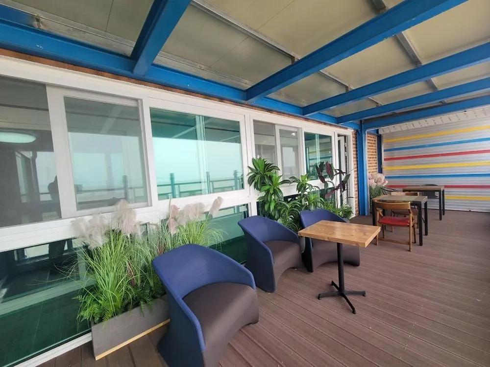 Good Morning Pension At Seonjaedo Beach Incheon Guest house