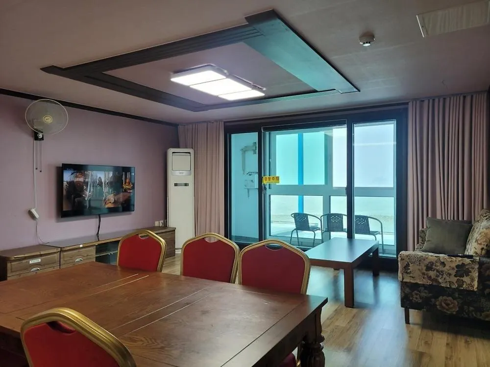 Guest house Good Morning Pension At Seonjaedo Beach Incheon