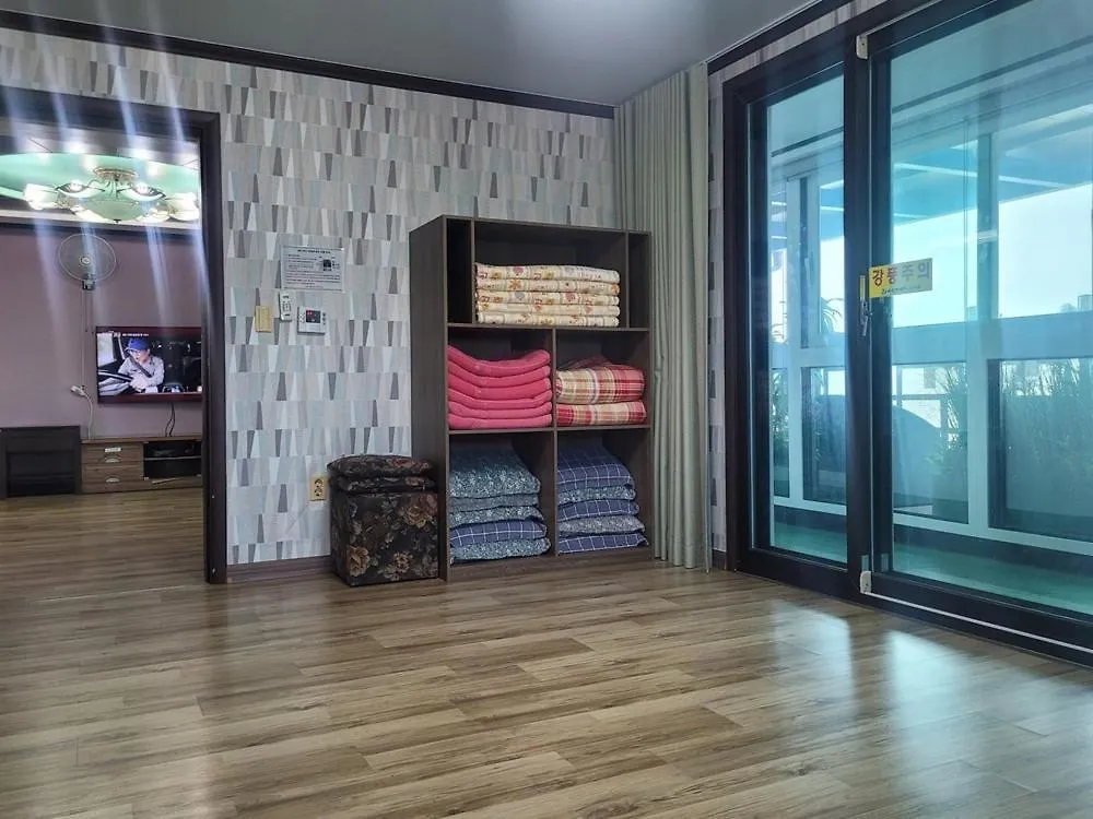 Guest house Good Morning Pension At Seonjaedo Beach Incheon
