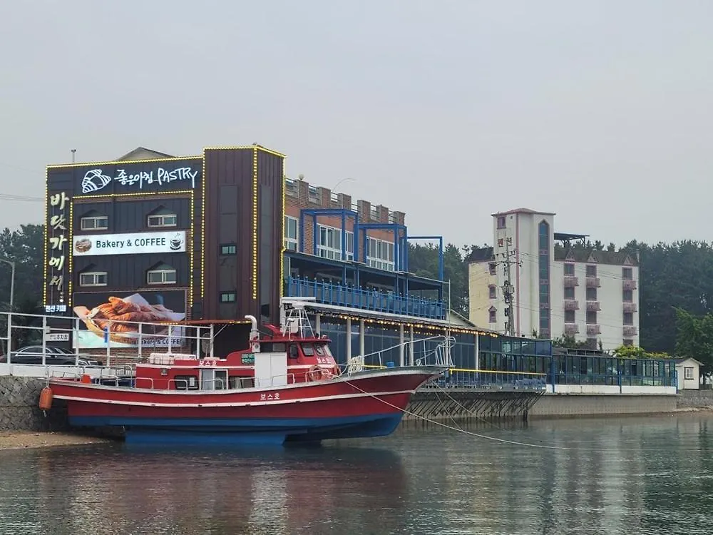 *** Wisma tamu Good morning pension at Seonjaedo Beach Incheon Korsel